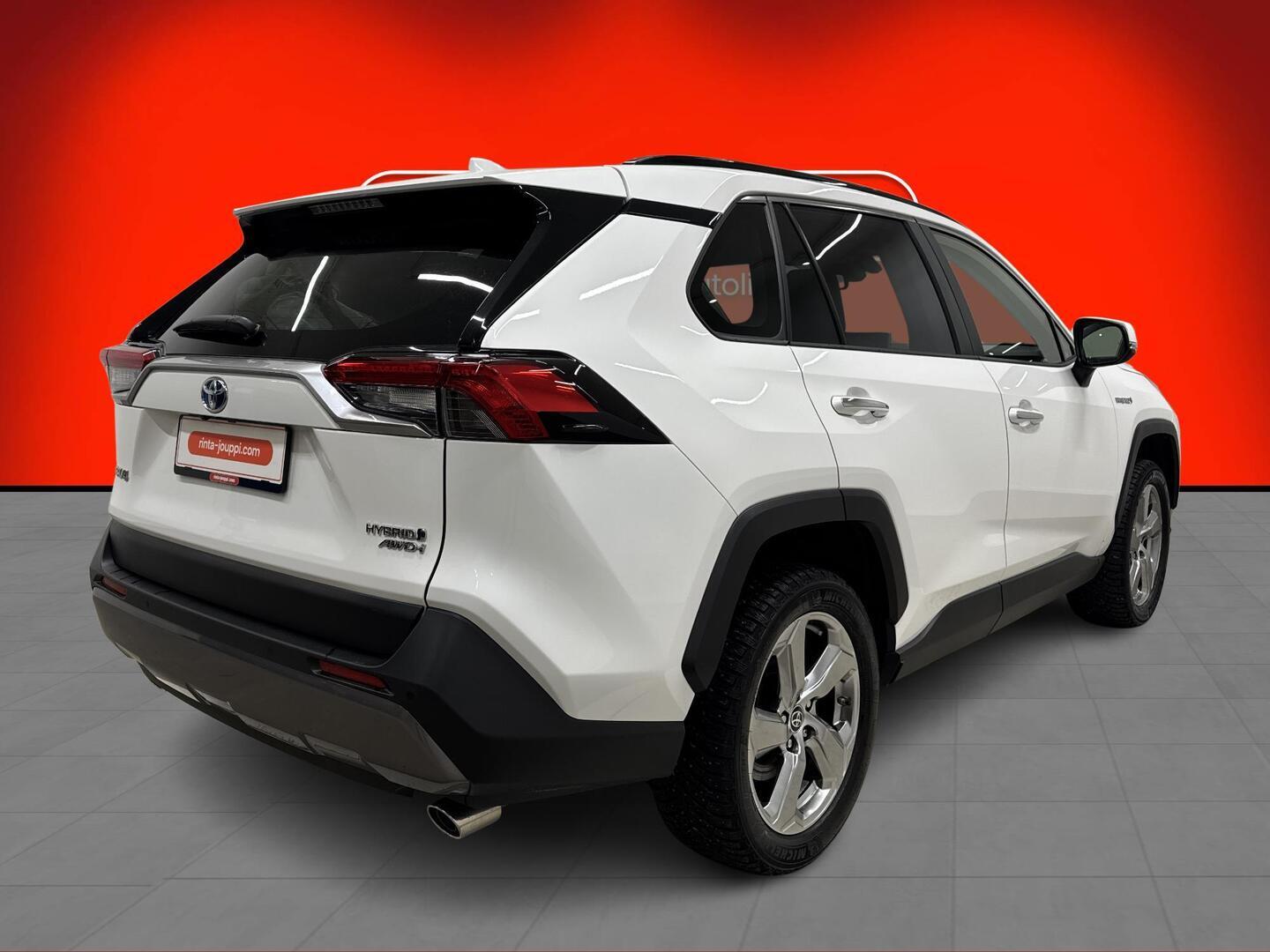 TOYOTA RAV4 2021