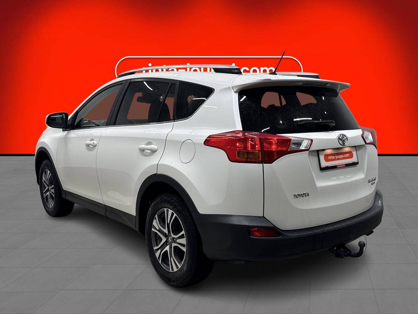 TOYOTA RAV4 2015