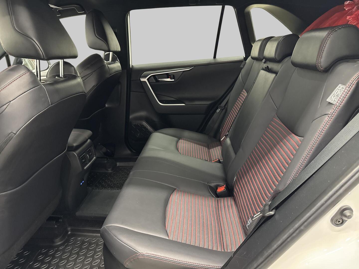 TOYOTA RAV4 PLUG-IN 2022