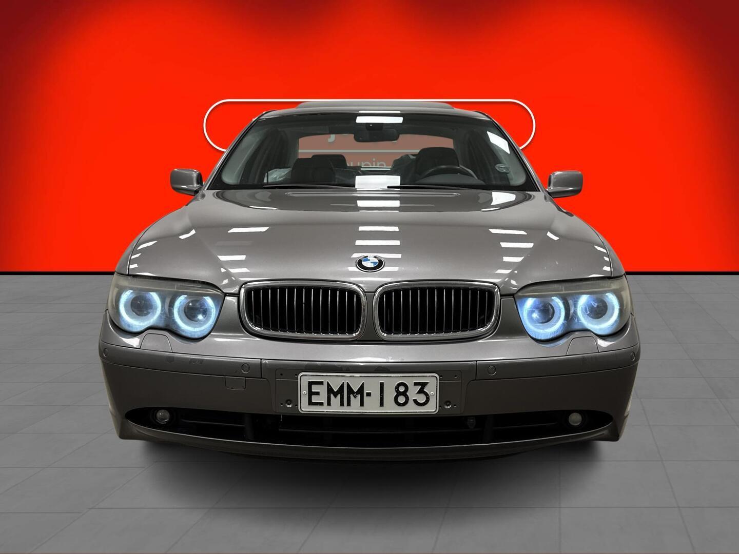 BMW 730 2004