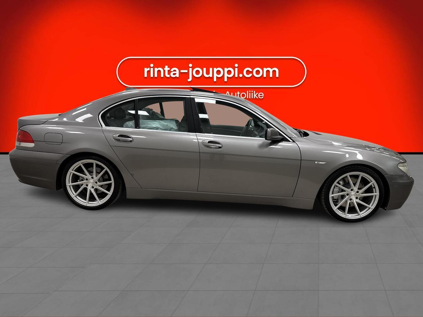 BMW 730 2004