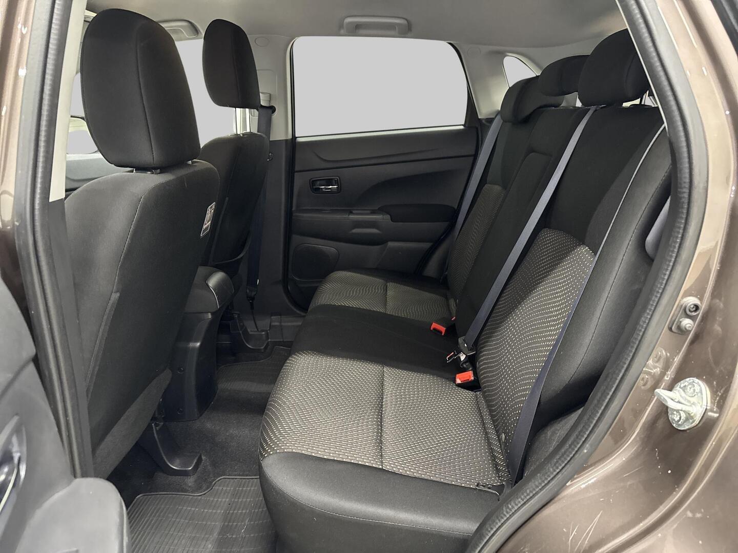 MITSUBISHI ASX 2015