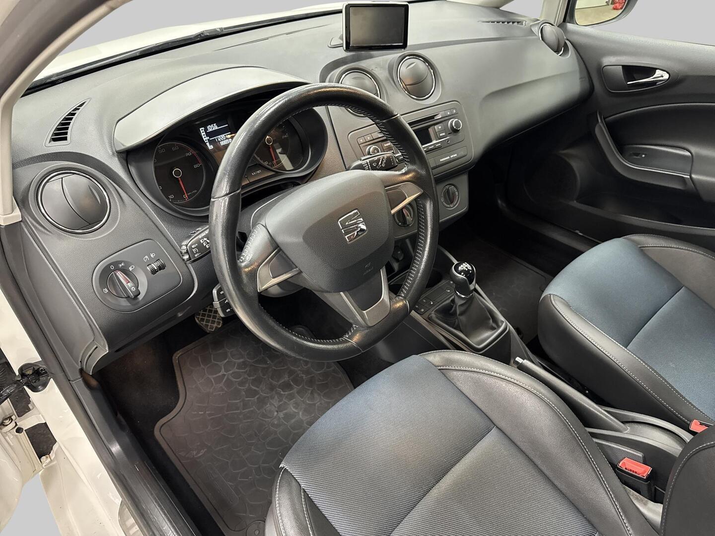 SEAT Ibiza ST 2015