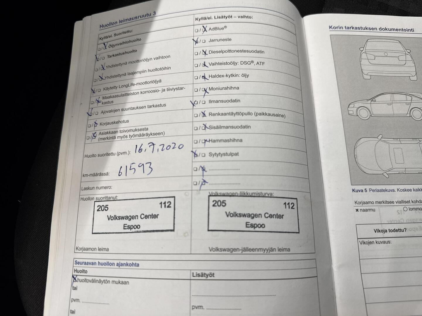 VOLKSWAGEN Polo 2015