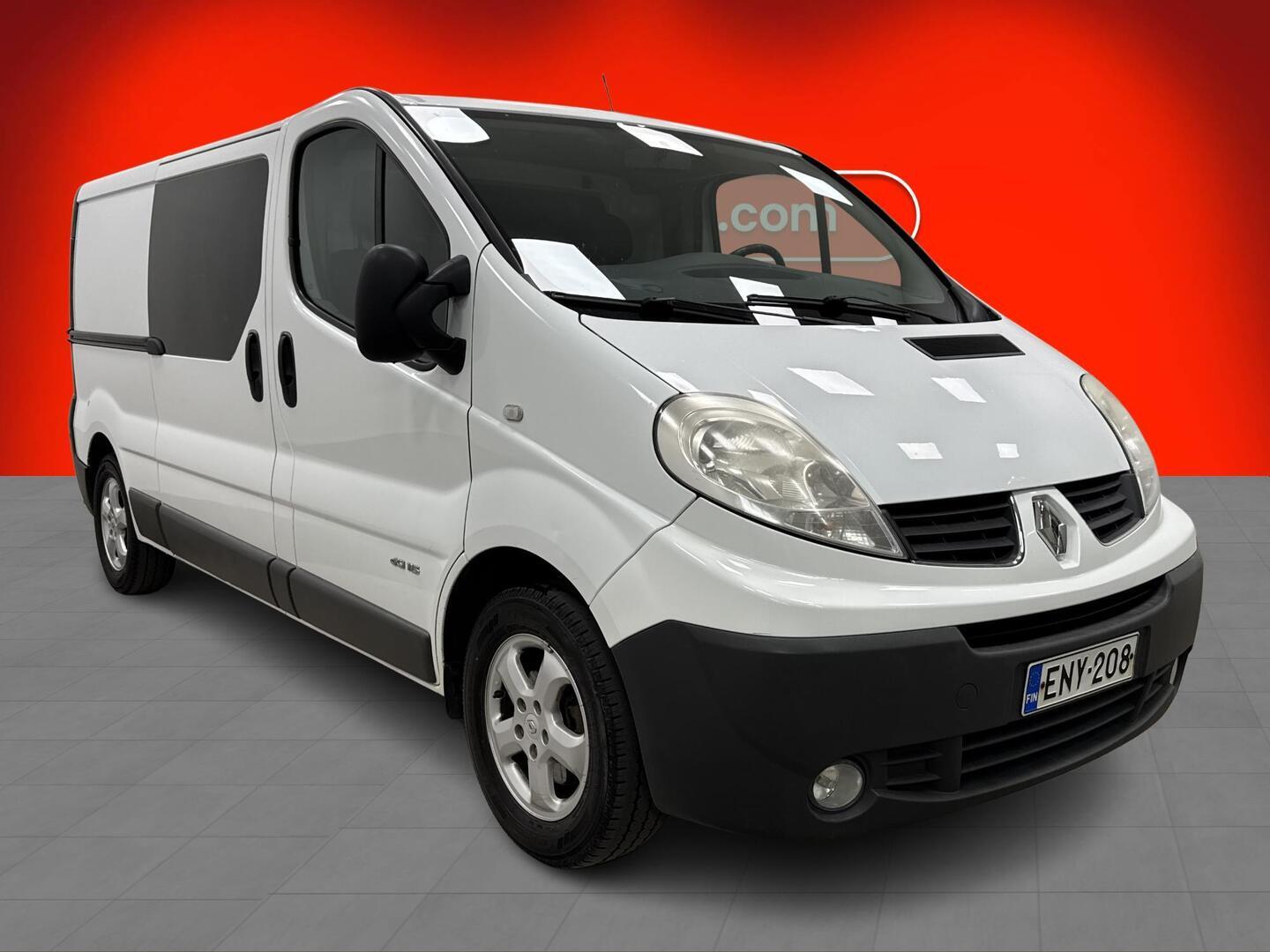 RENAULT Trafic 2012