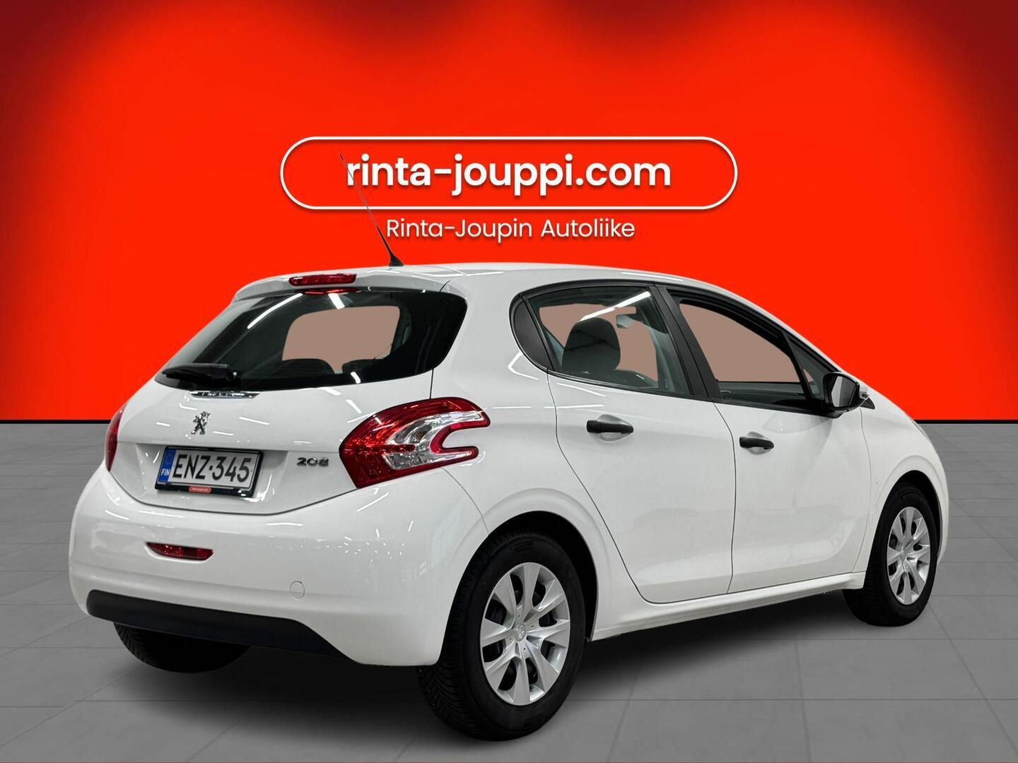 PEUGEOT 208 2014