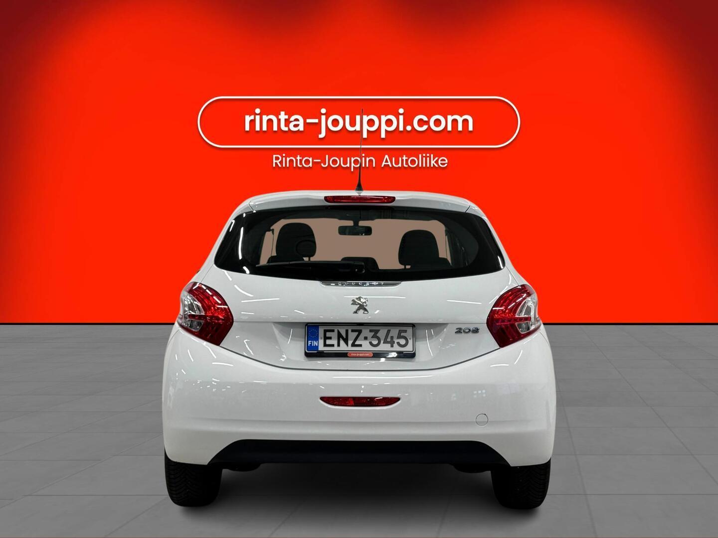 PEUGEOT 208 2014