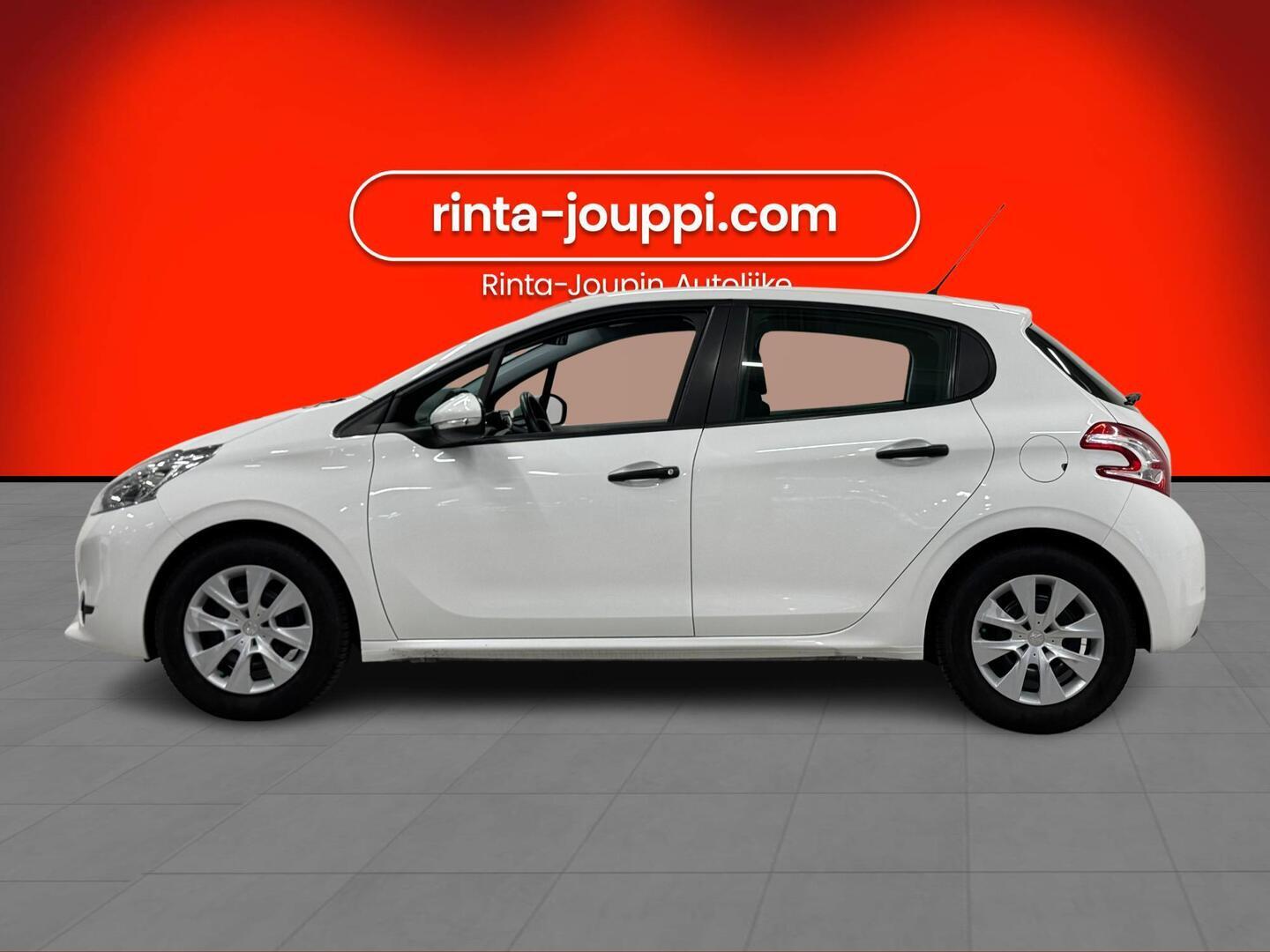 PEUGEOT 208 2014