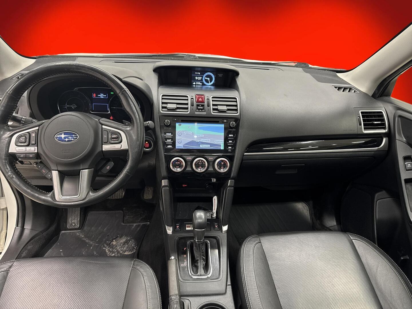 SUBARU Forester 2017