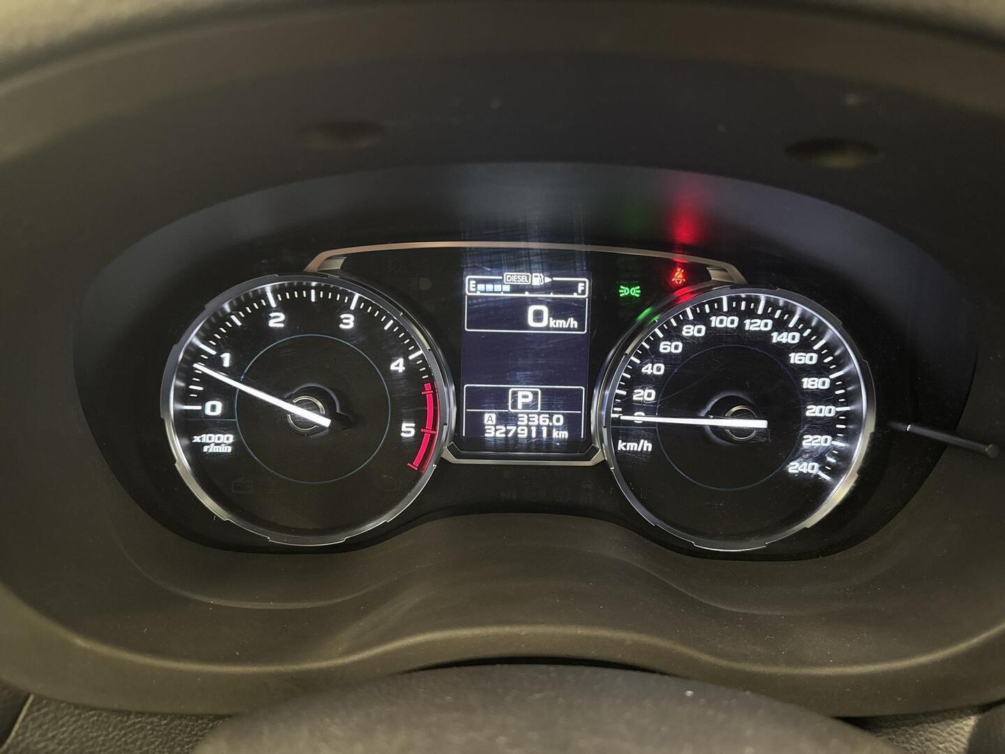 SUBARU Forester 2017