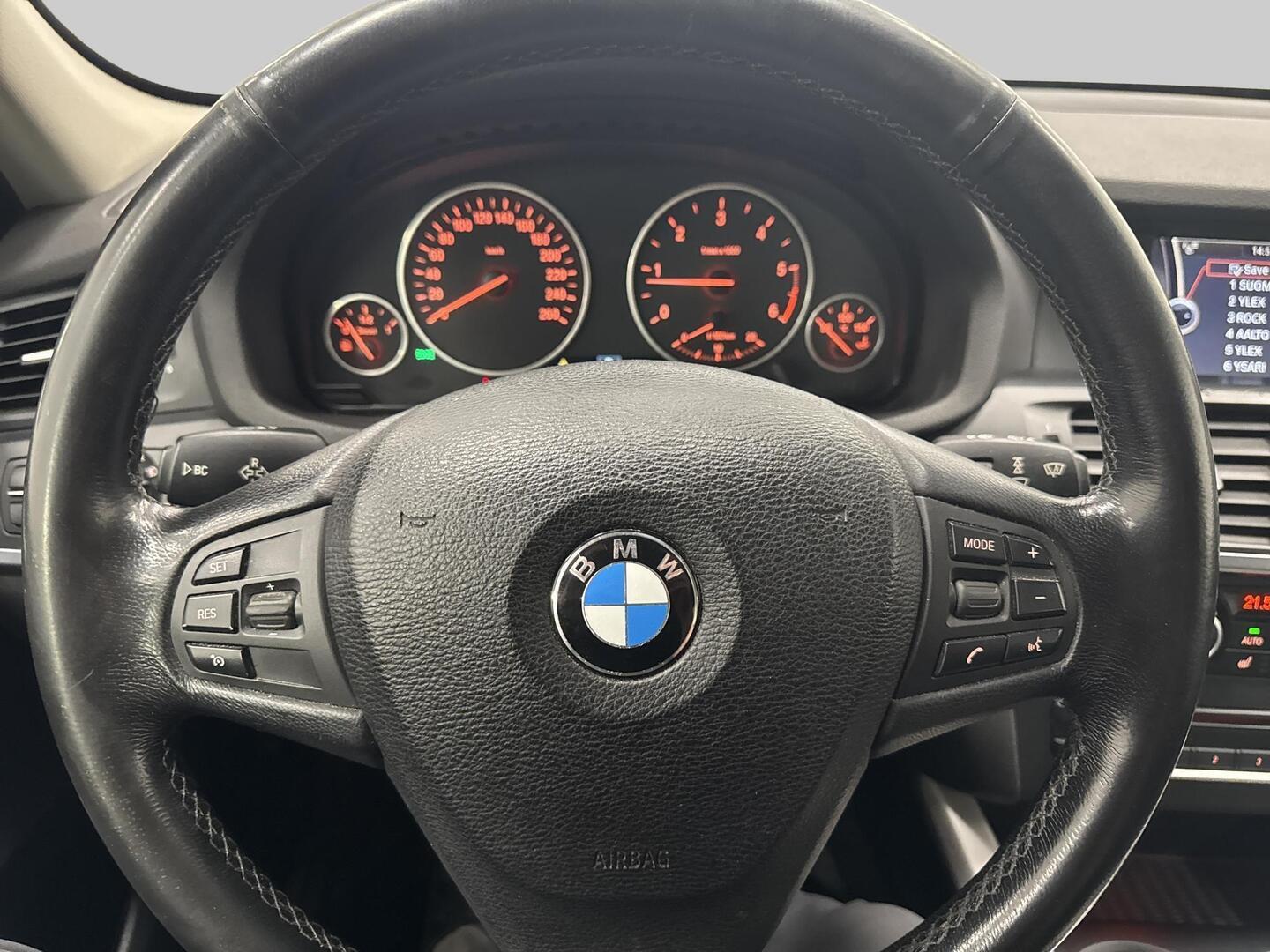 BMW X3 2011