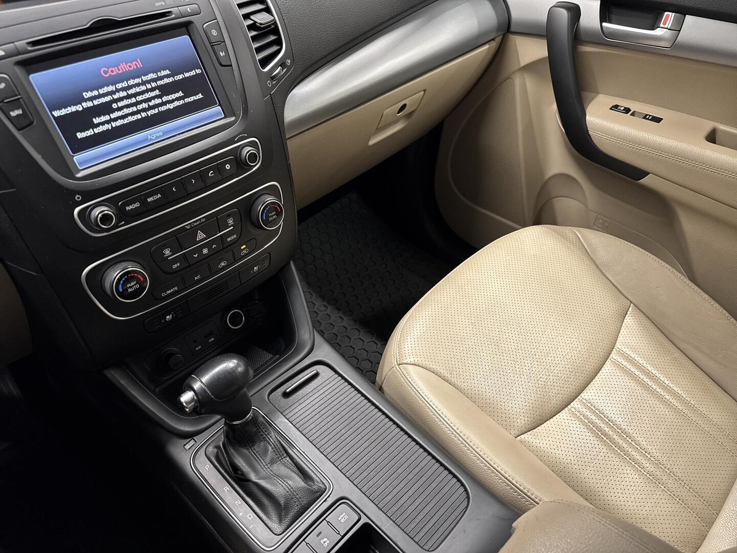 KIA Sorento 2014