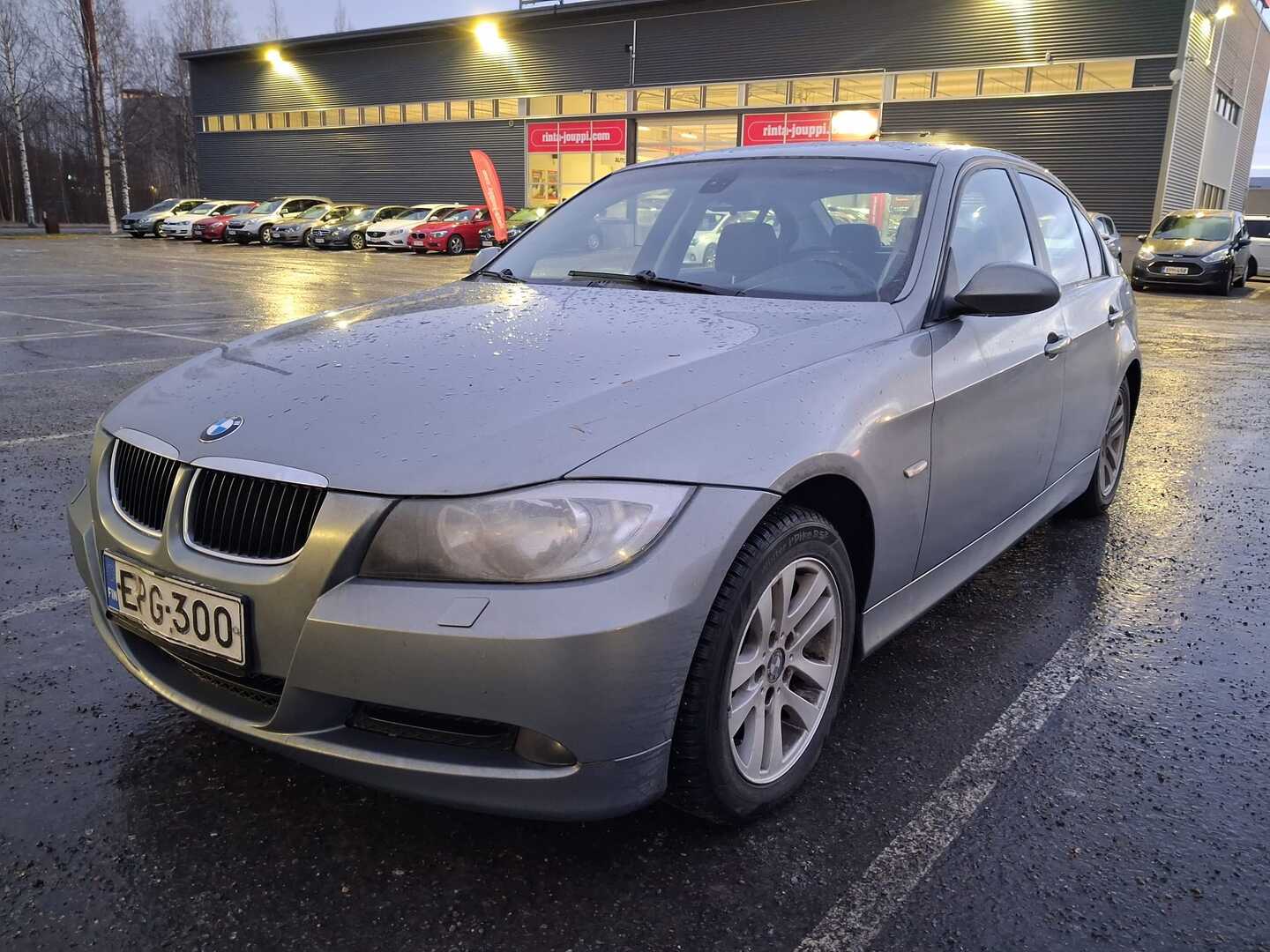 BMW 318 2008