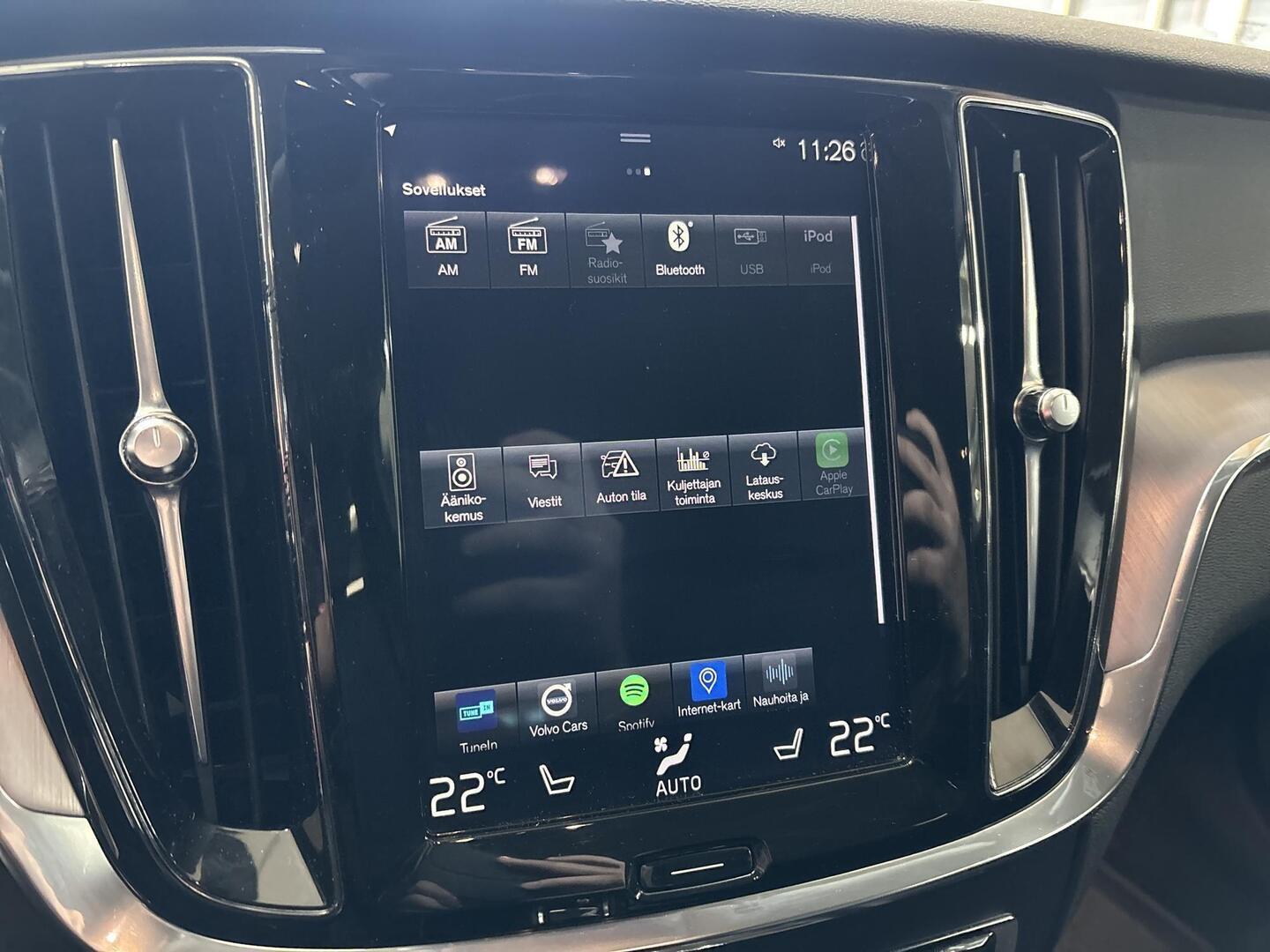 VOLVO V60 2018