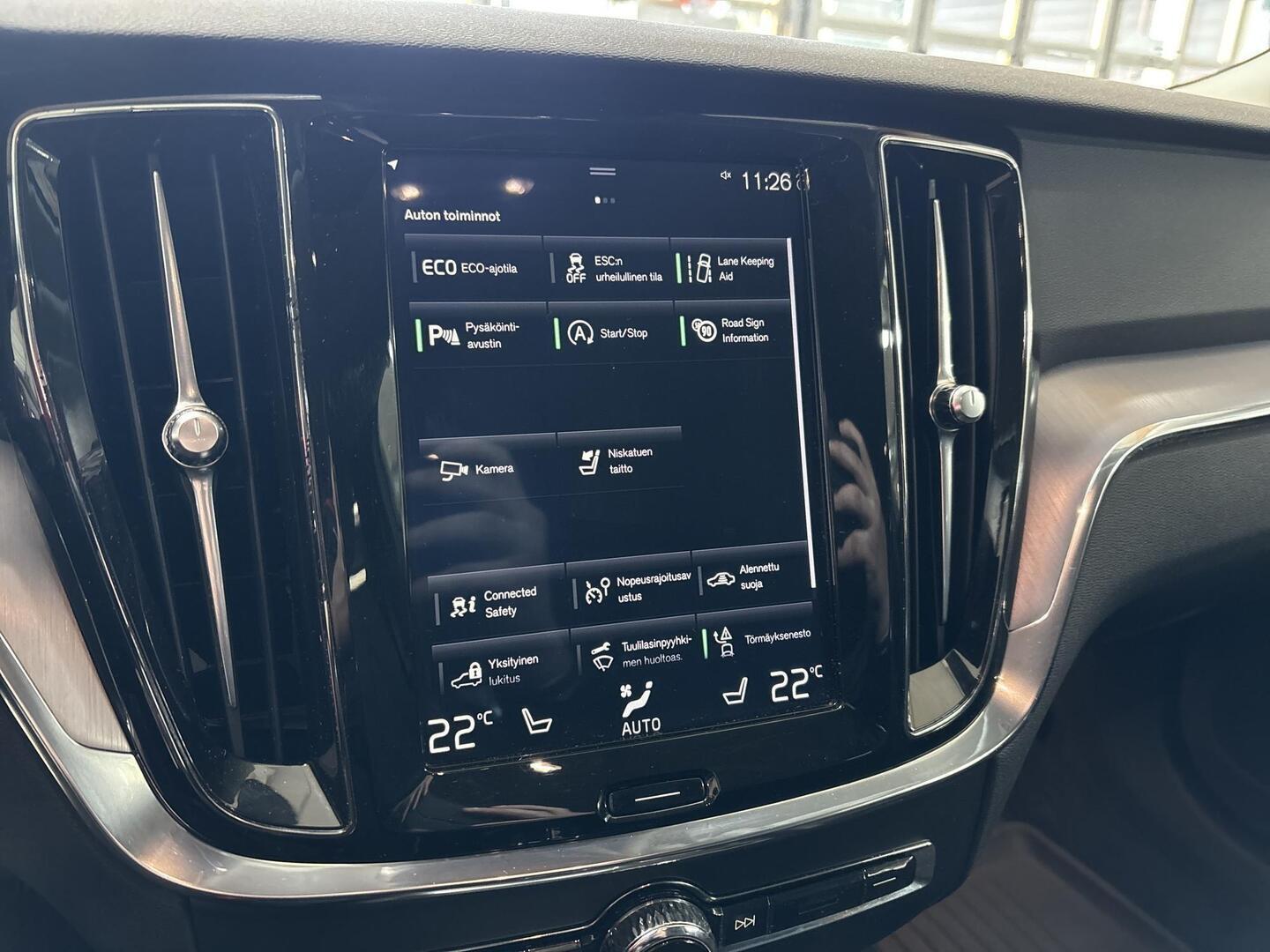 VOLVO V60 2018