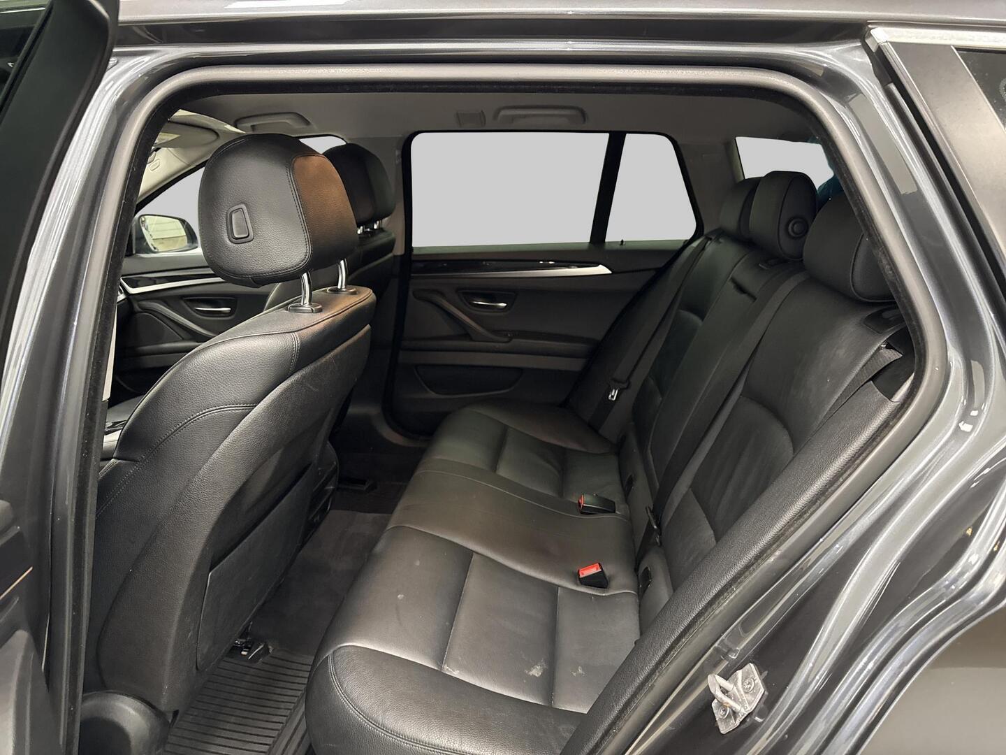 BMW 520 2015