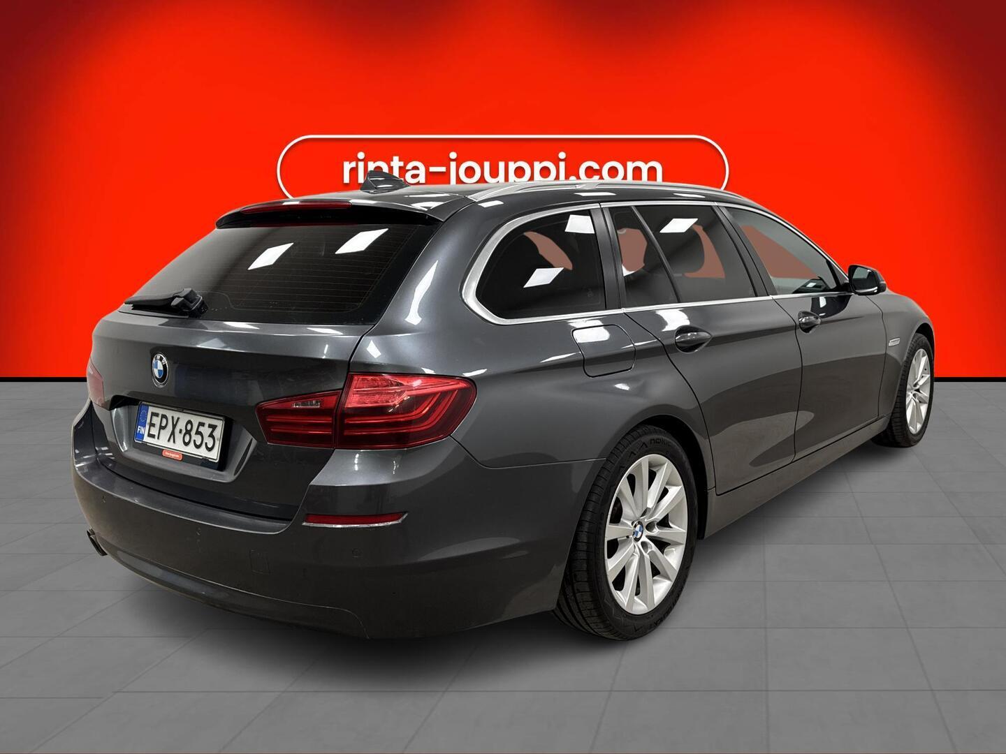 BMW 520 2015