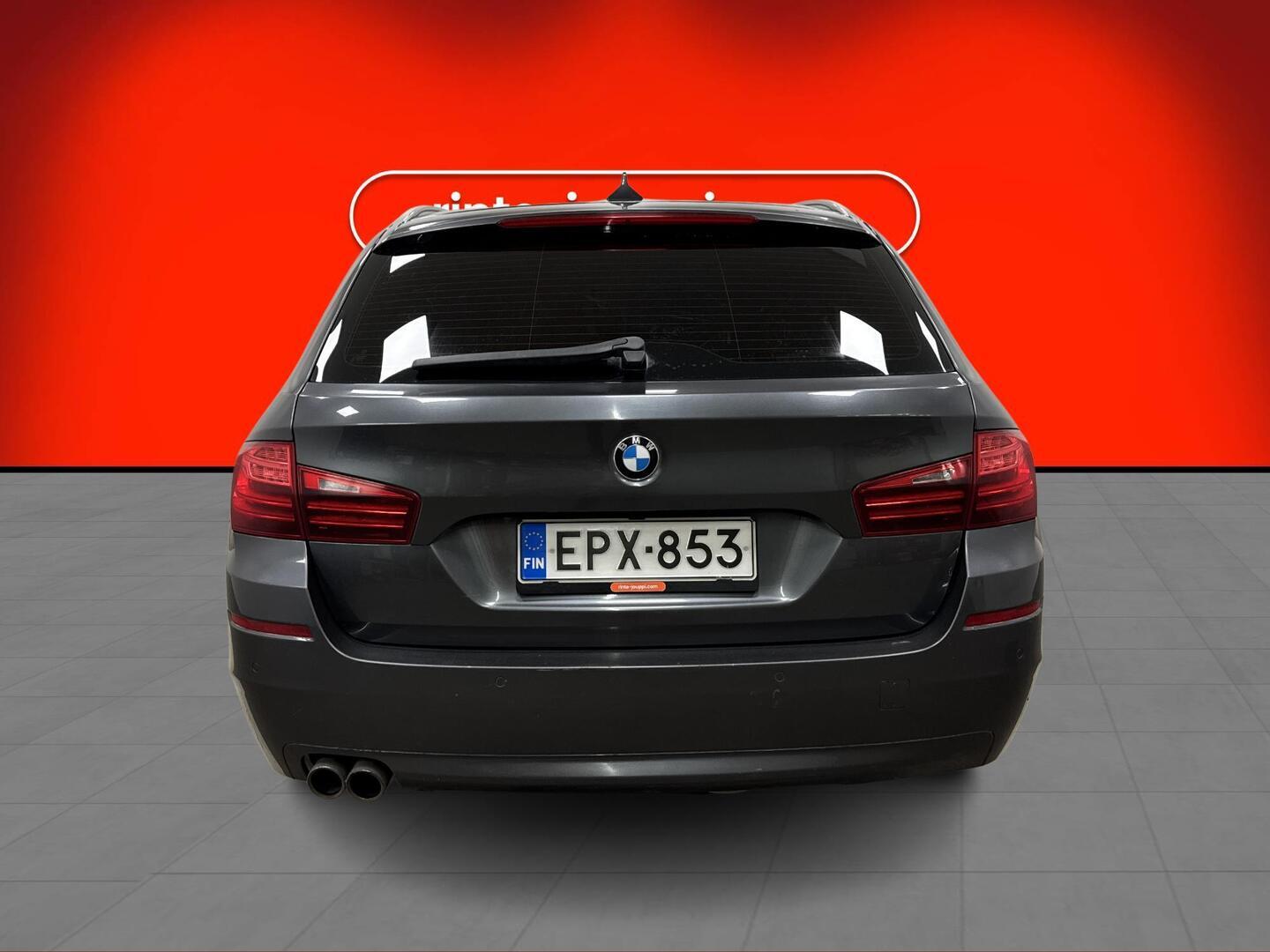 BMW 520 2015