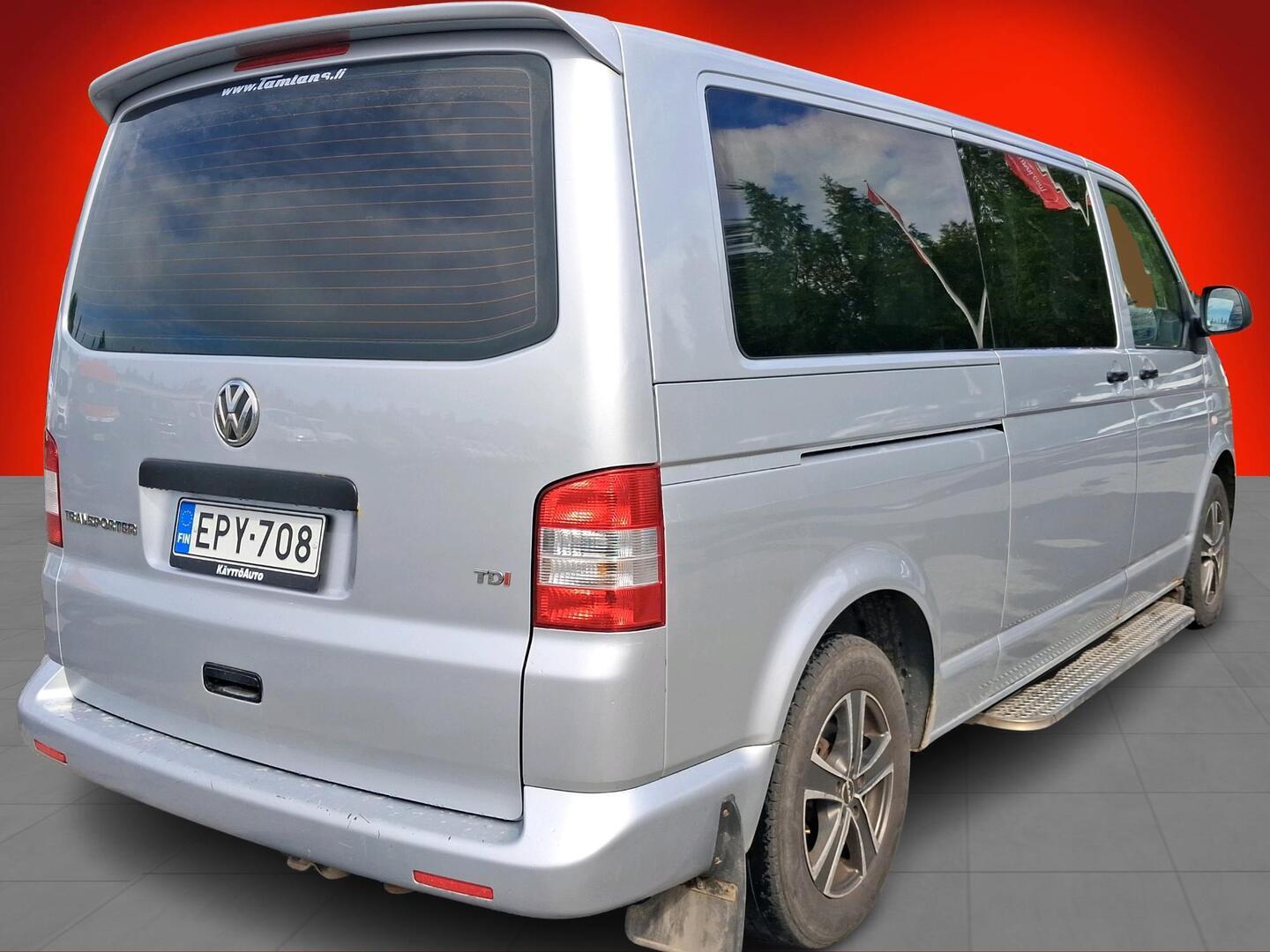 VOLKSWAGEN Transporter 2012