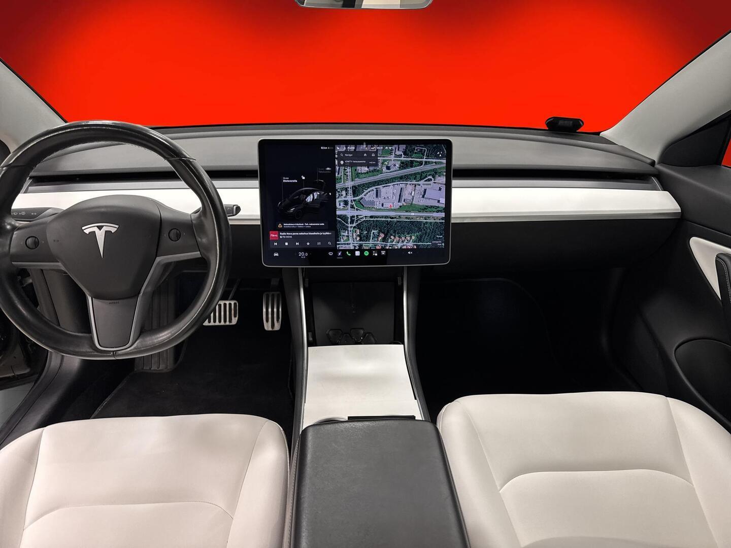 TESLA Model 3 2019