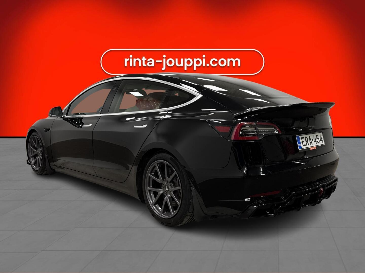 TESLA Model 3 2019