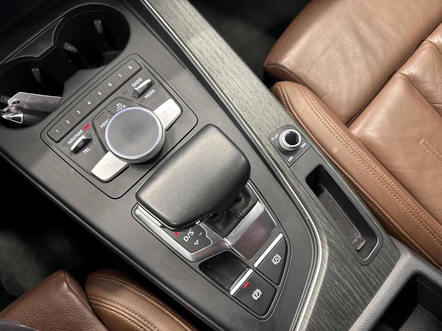AUDI A4 2019