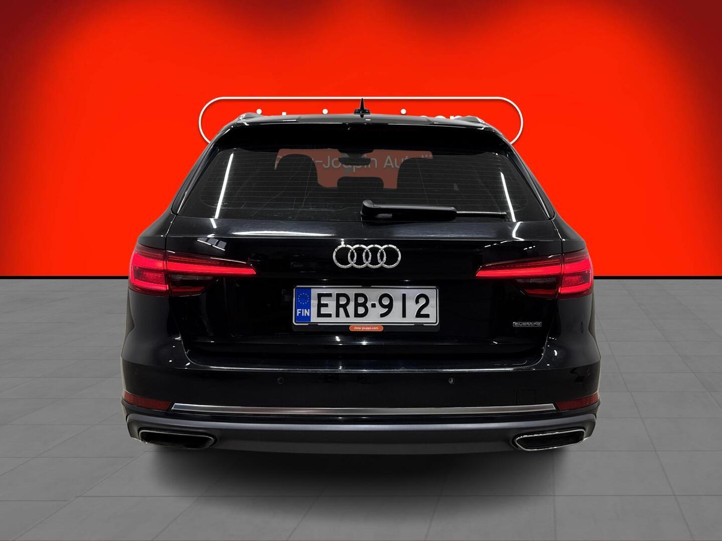 AUDI A4 2019