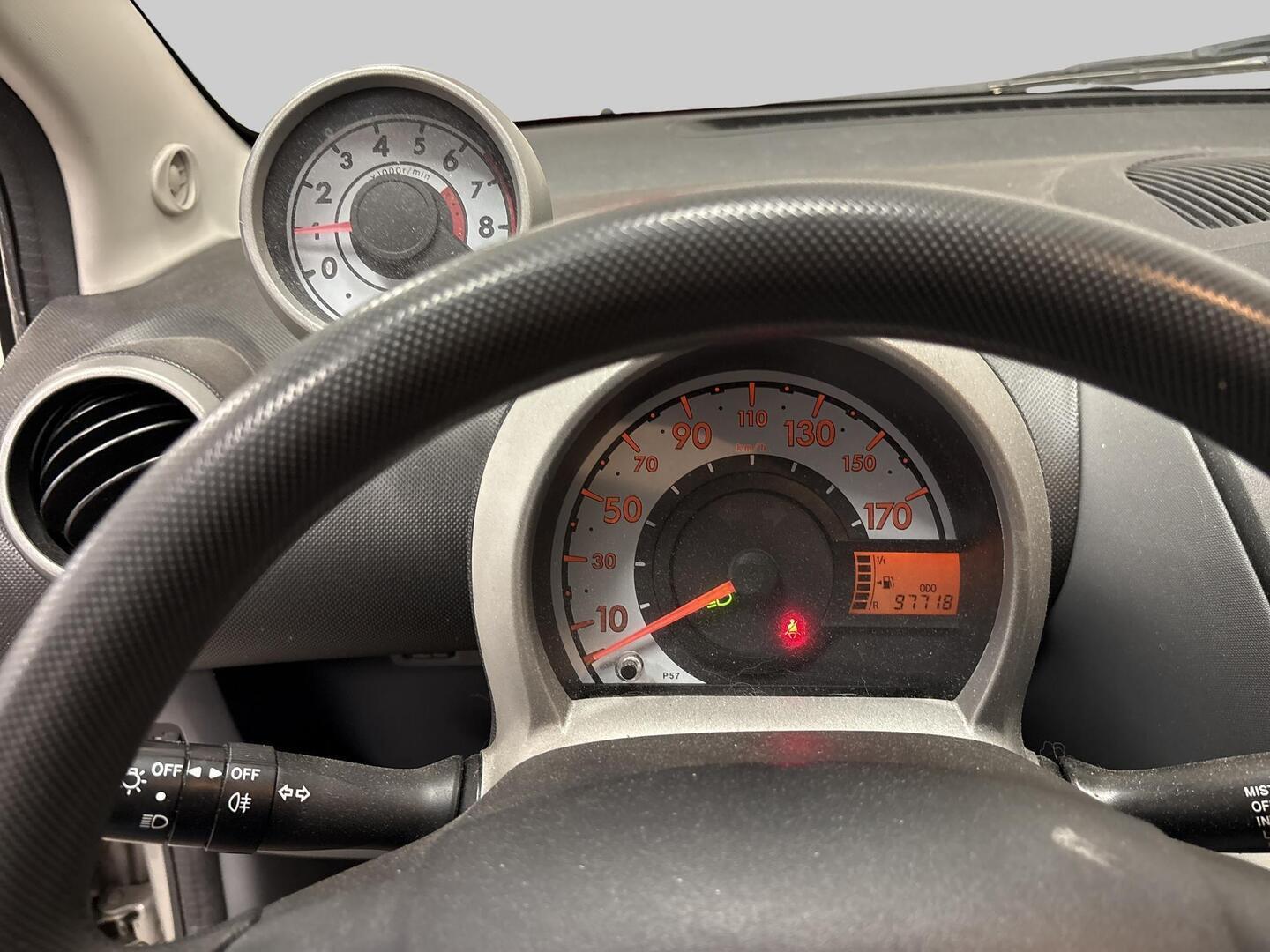 TOYOTA AYGO 2006