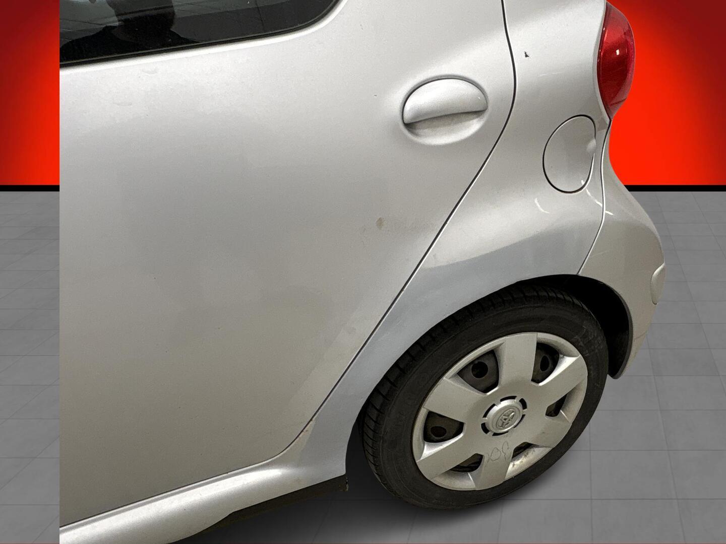 TOYOTA AYGO 2006