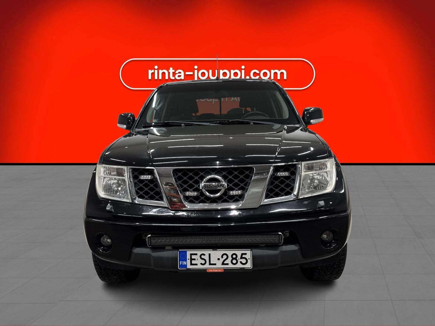 NISSAN Navara 2010