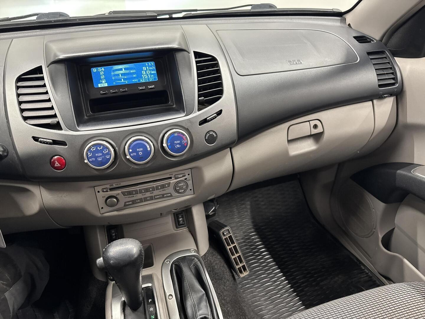 MITSUBISHI L200 2007