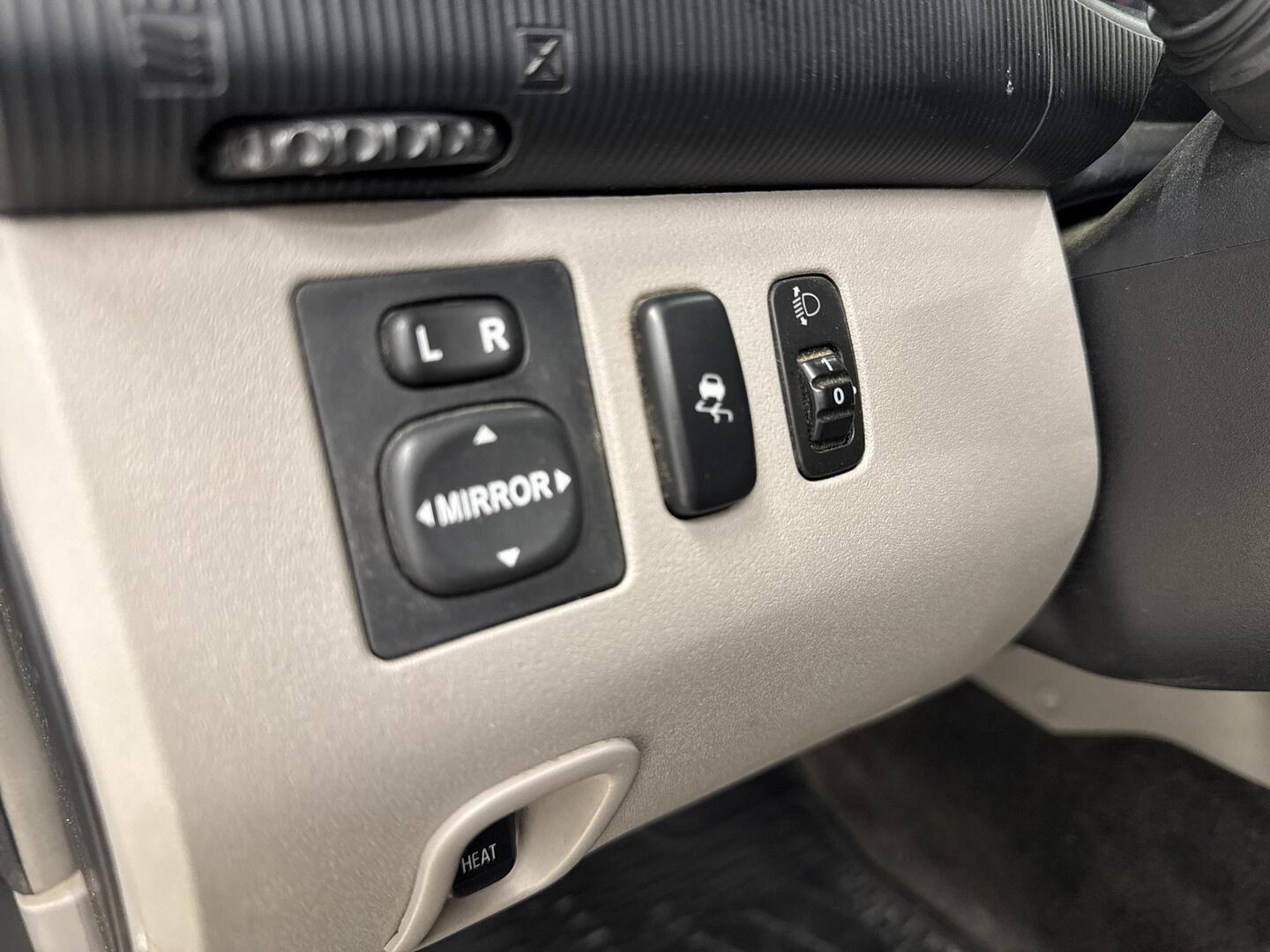 MITSUBISHI L200 2007