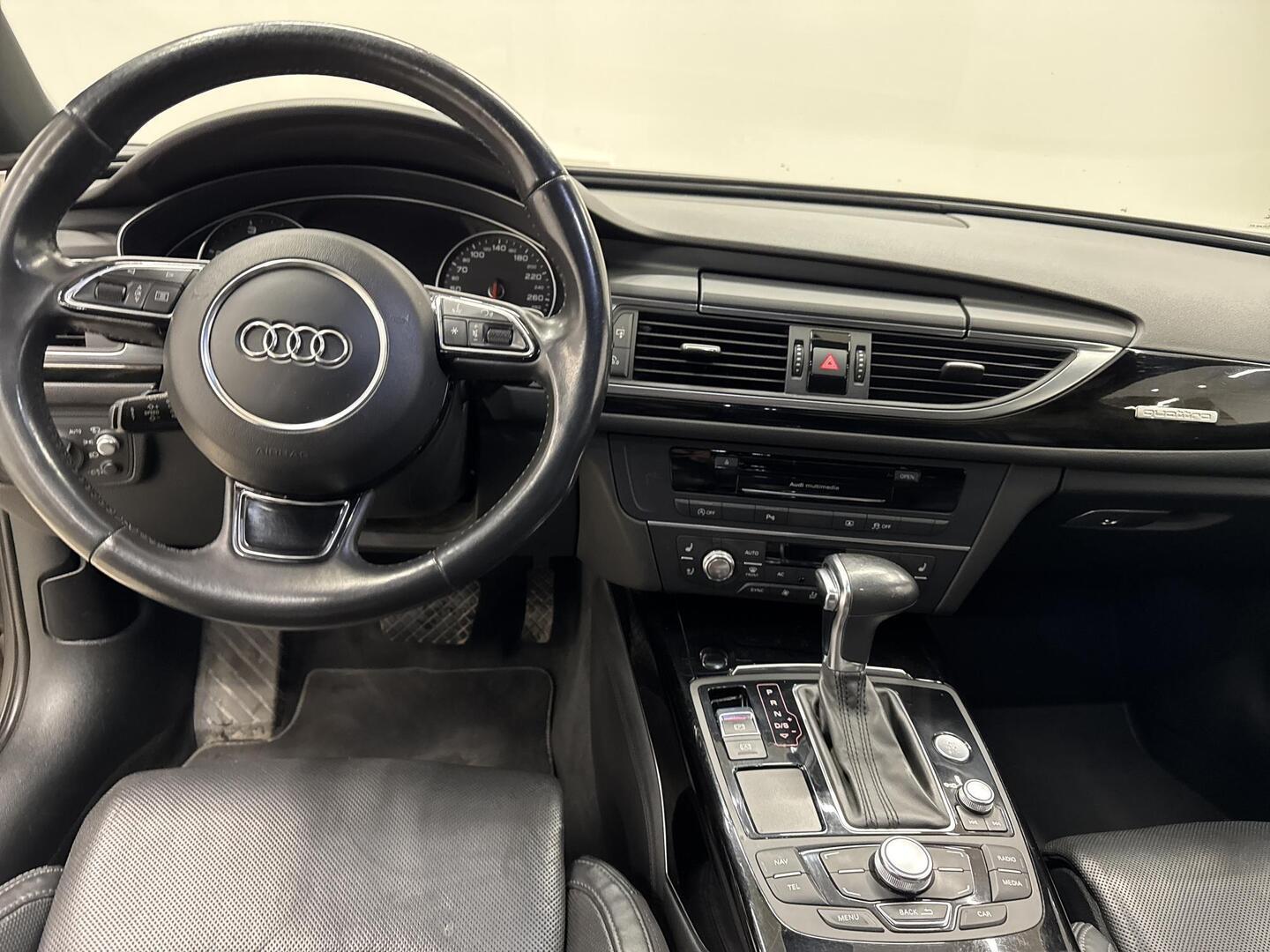 AUDI A6 2012