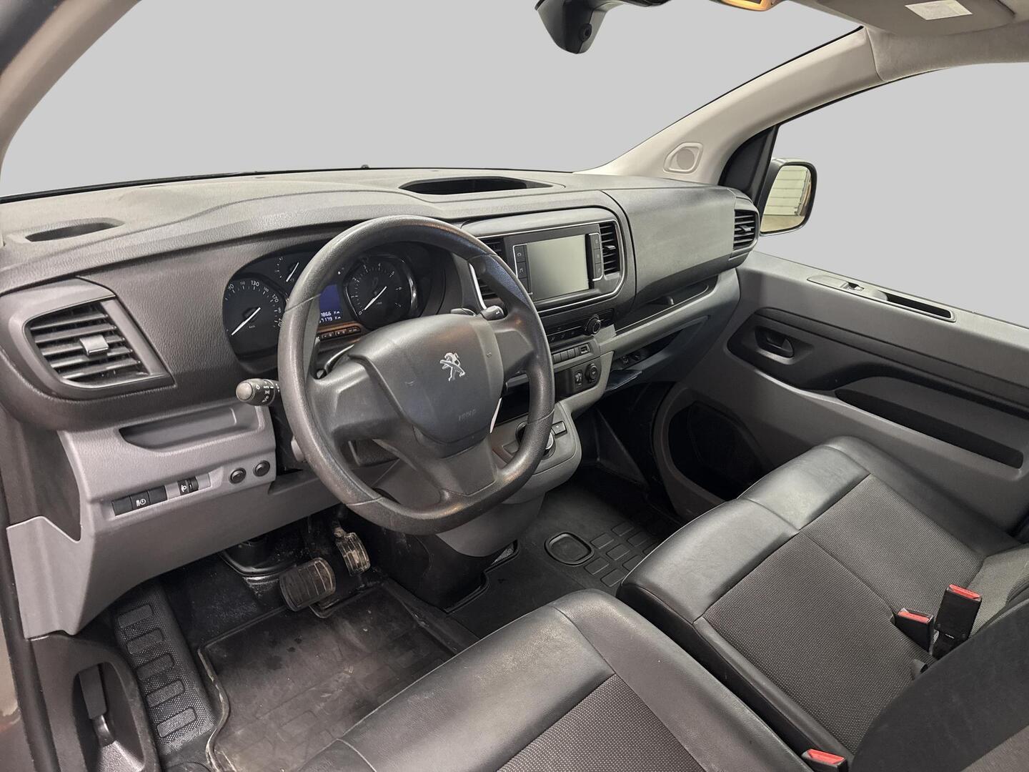 PEUGEOT Expert 2022