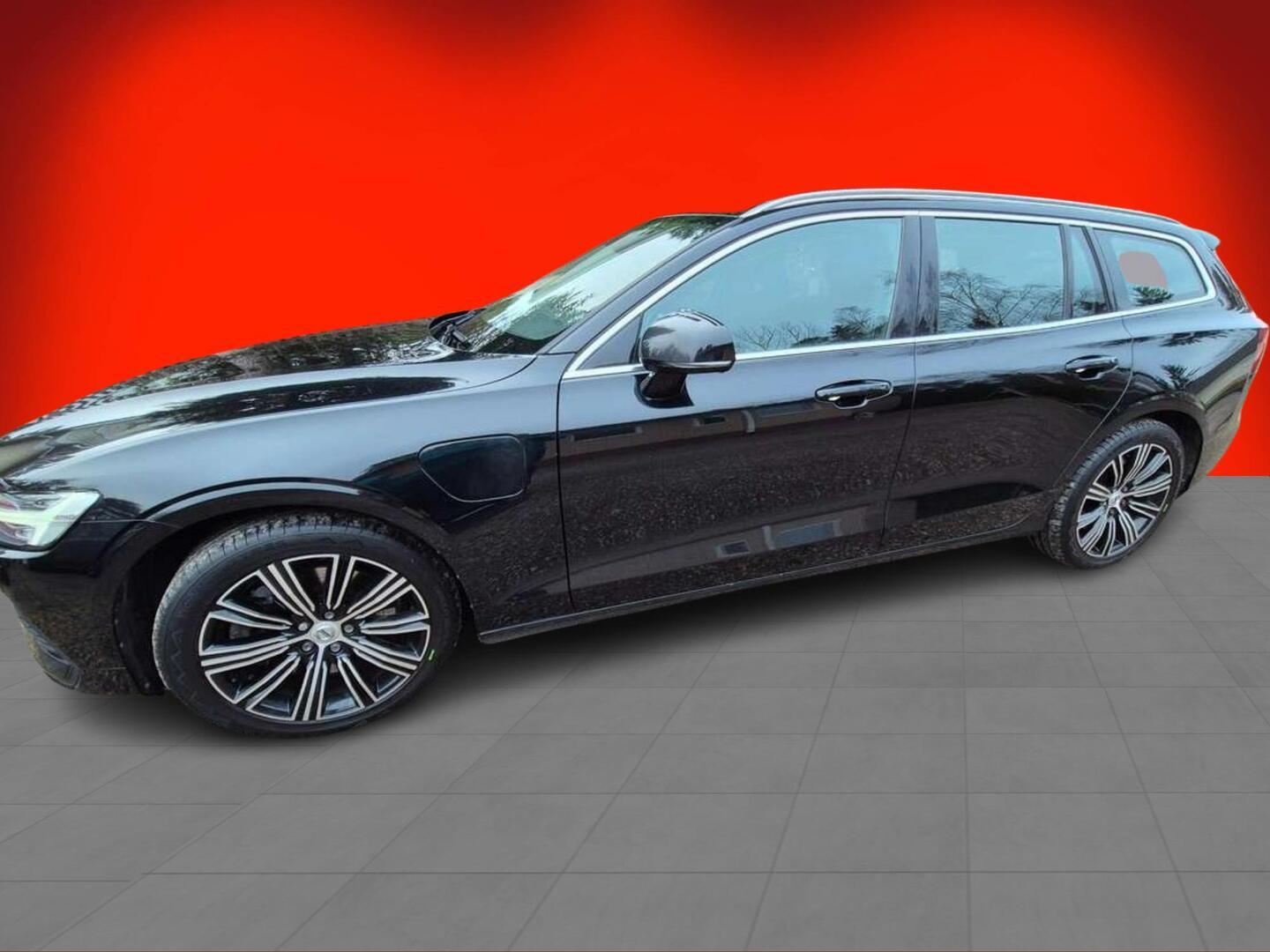 VOLVO V60 2020