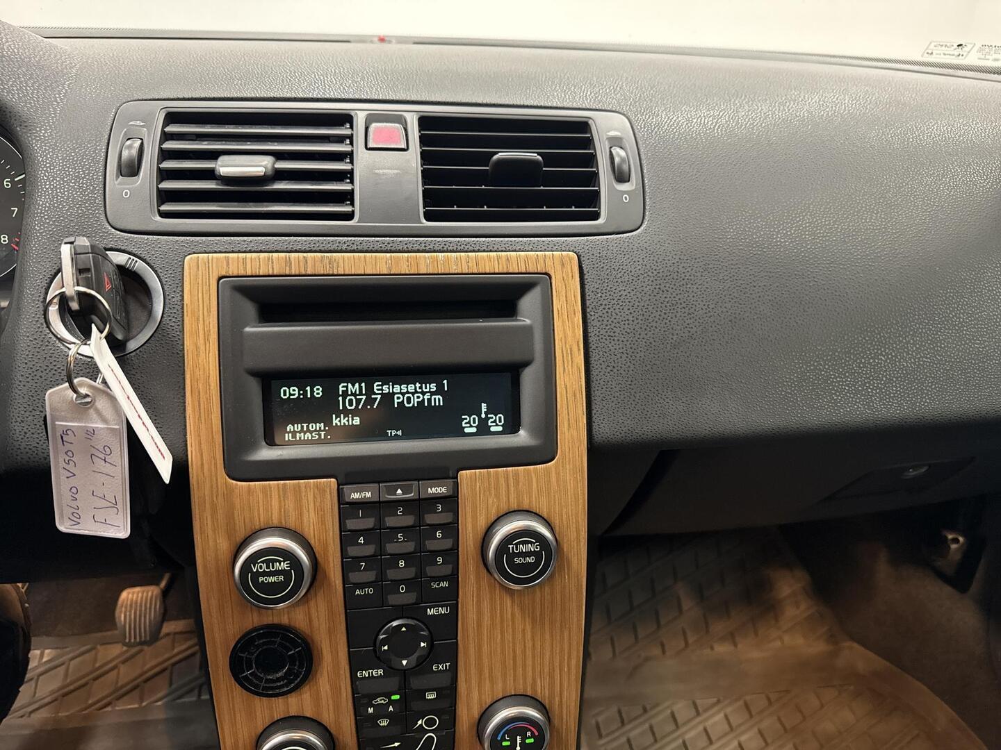 VOLVO V50 2009