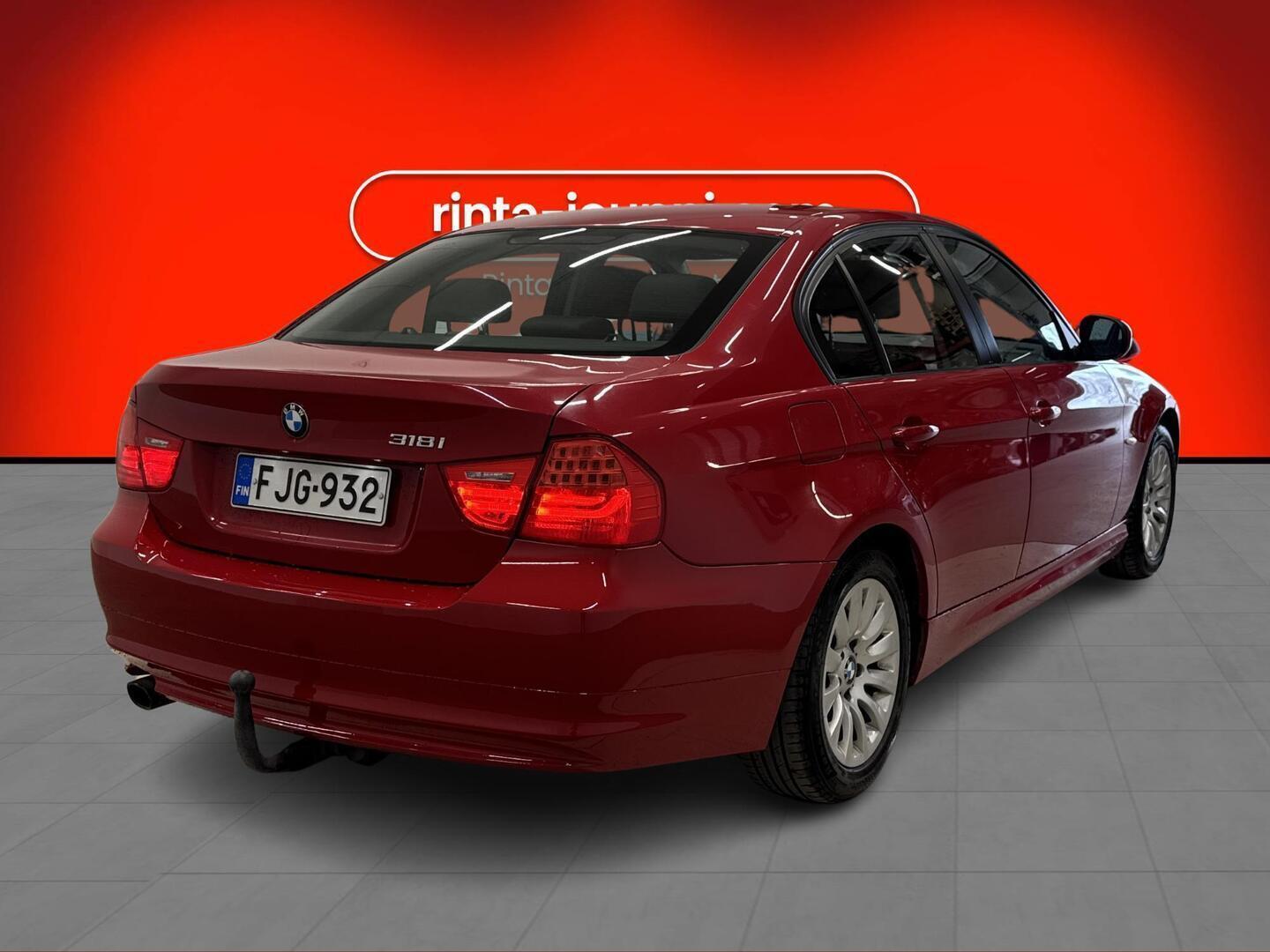 BMW 318 2009