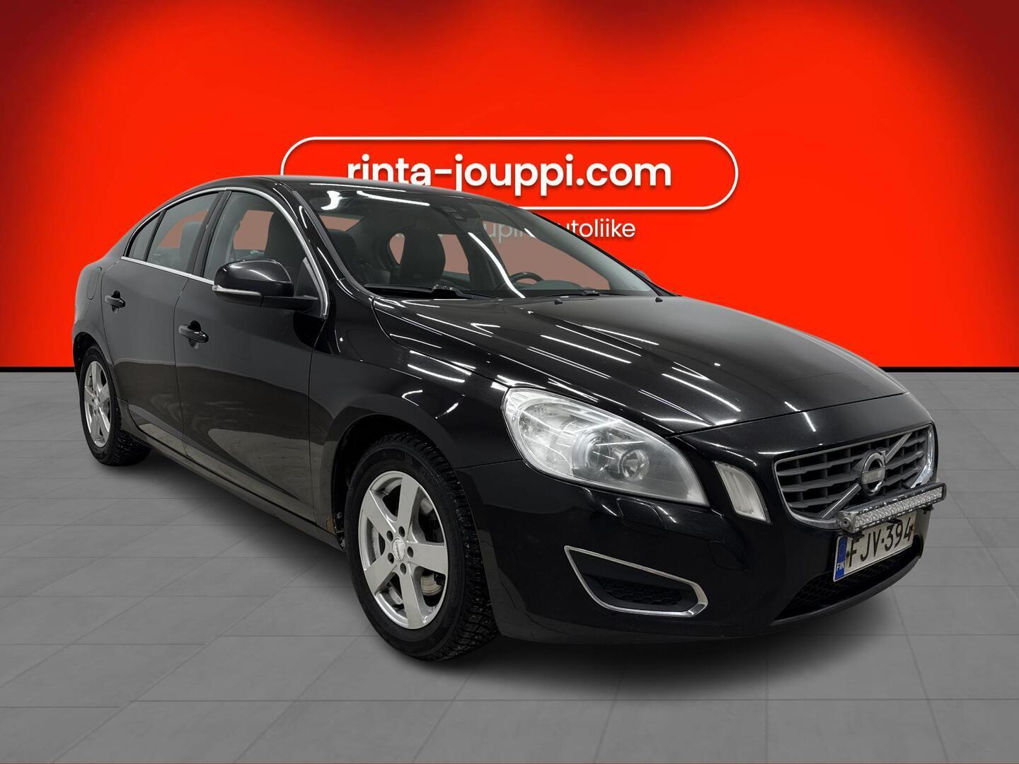 VOLVO S60 2011