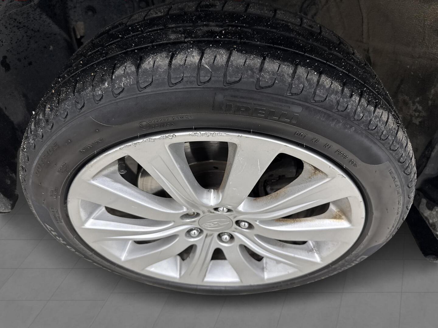 SUBARU Forester 2011