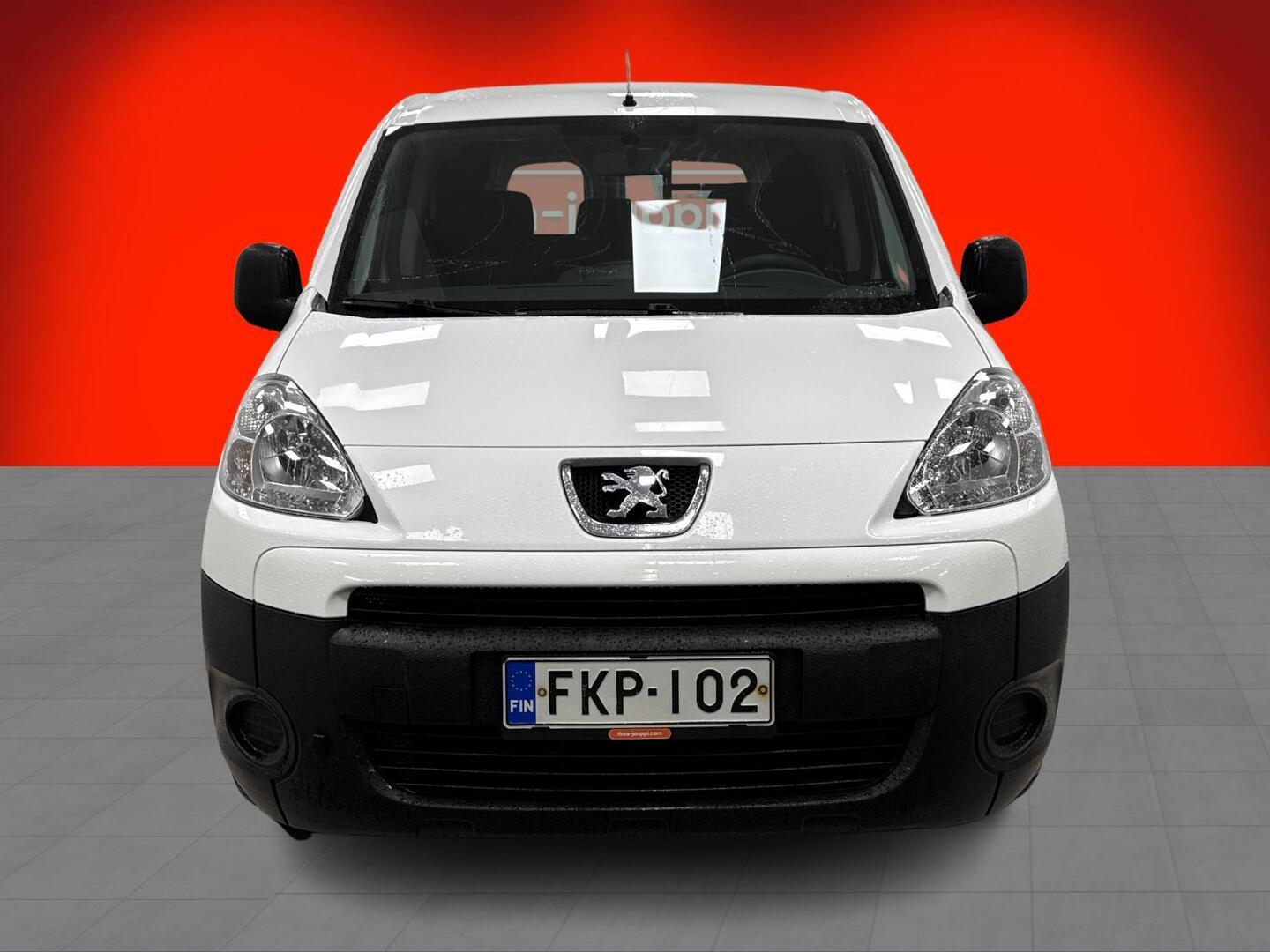 PEUGEOT Partner 2012