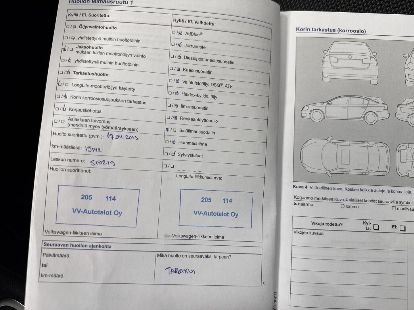 VOLKSWAGEN Polo 2013