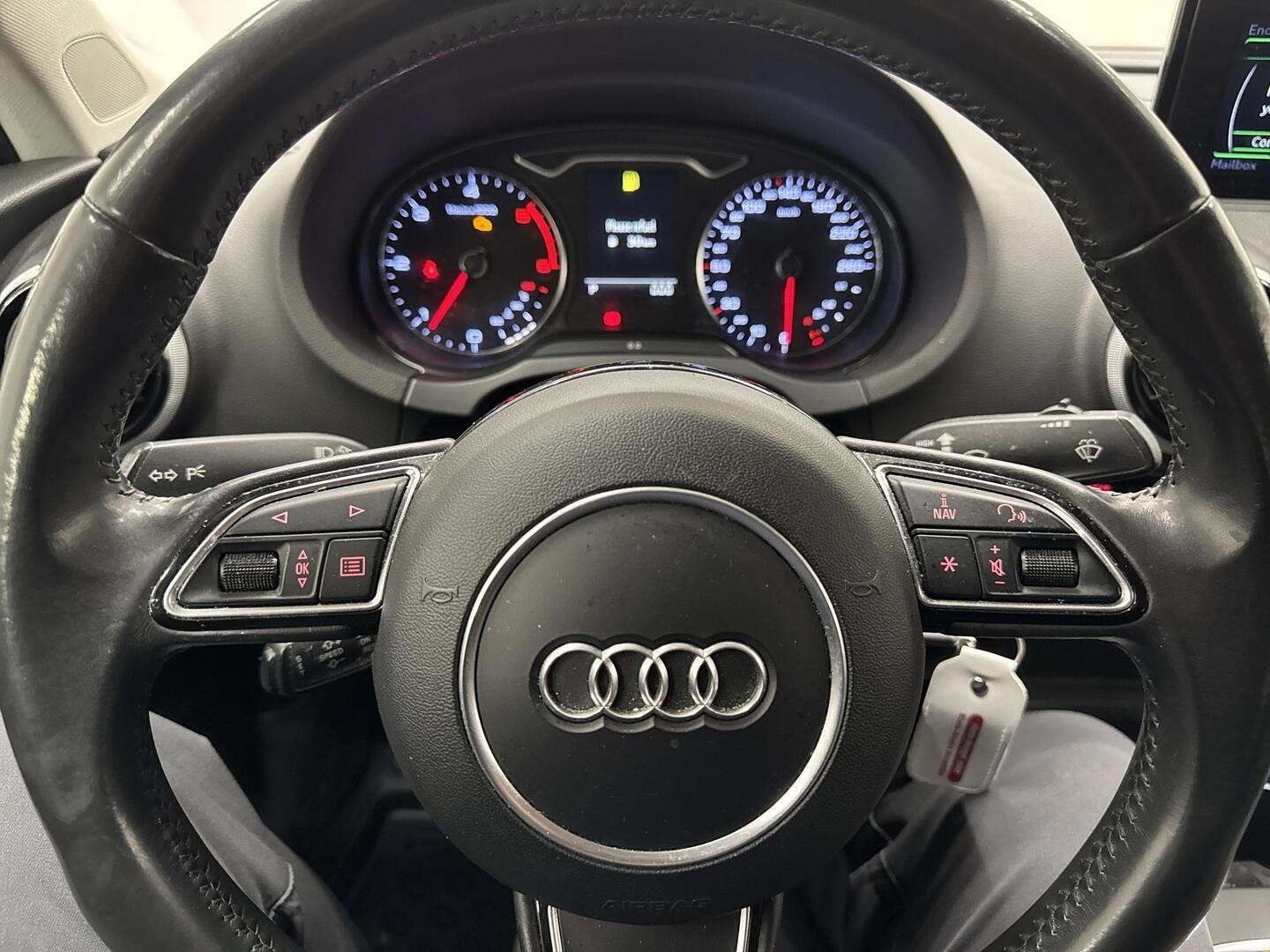 AUDI A3 2015