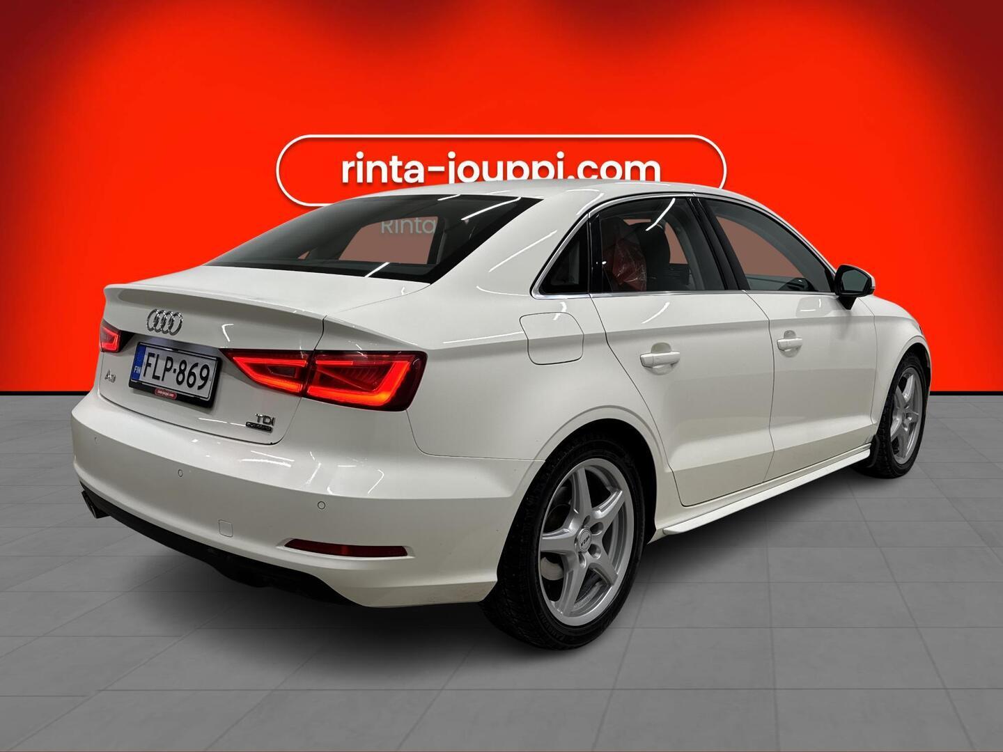 AUDI A3 2015