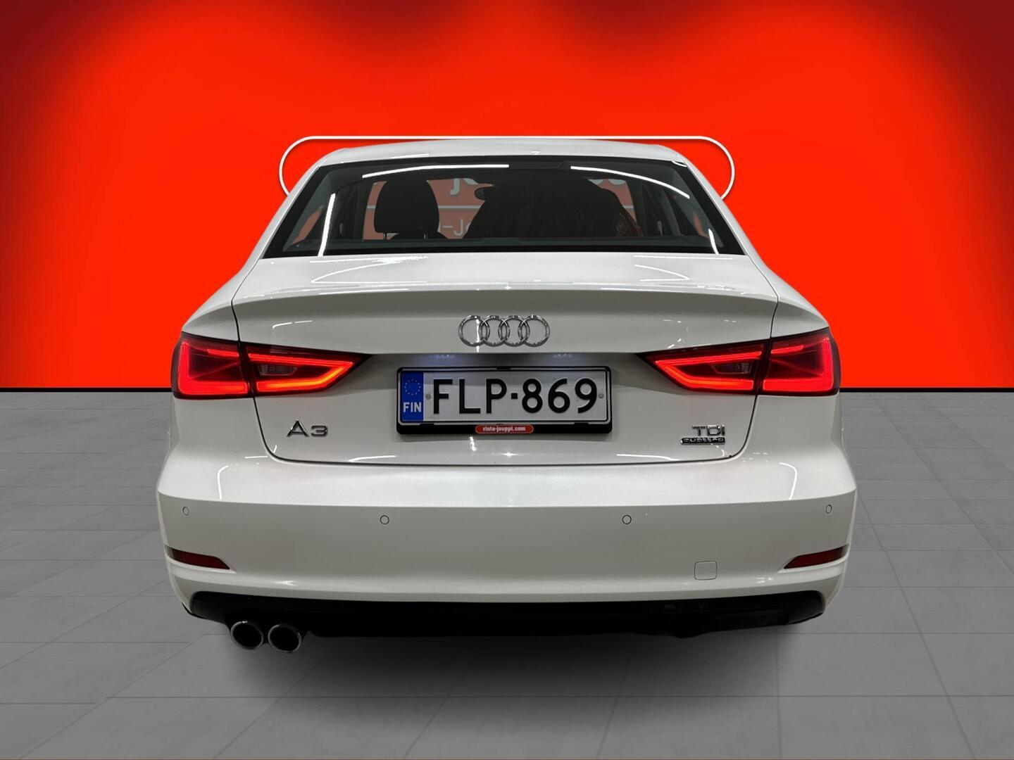 AUDI A3 2015