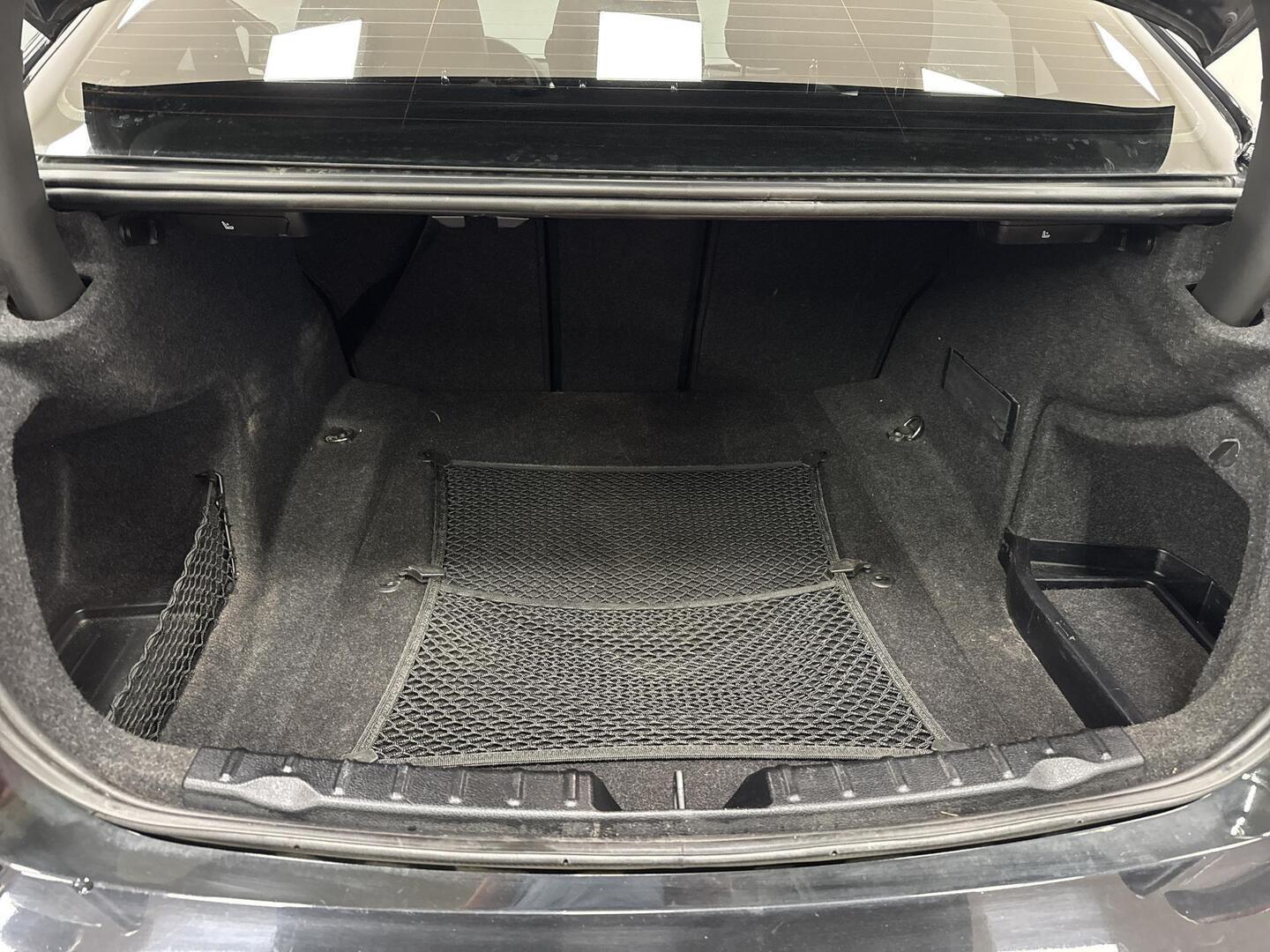 BMW 318 2014