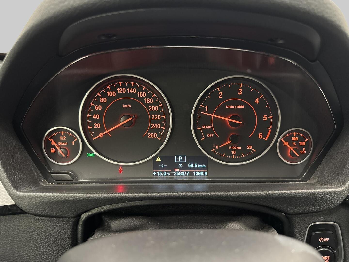 BMW 318 2014