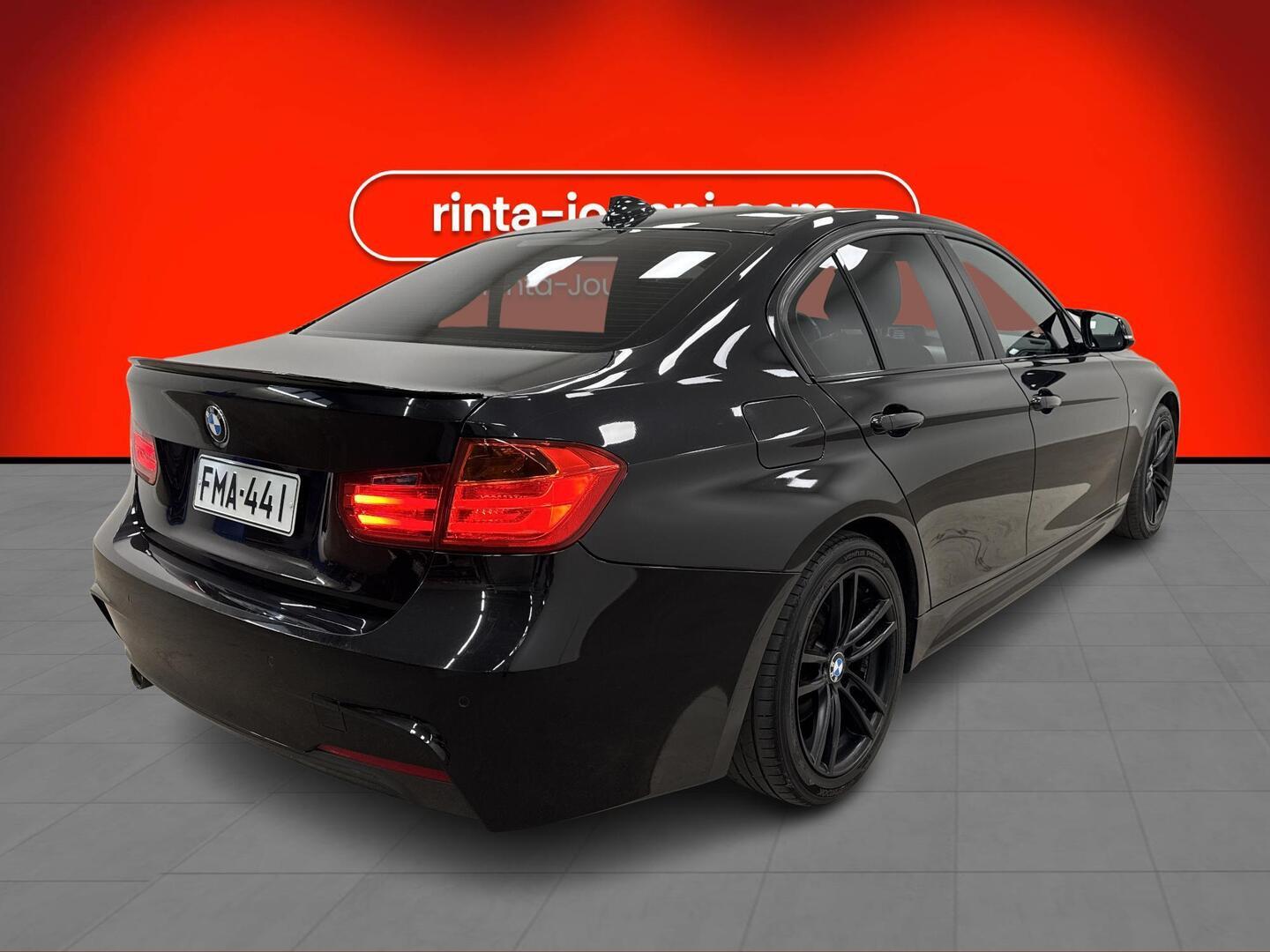 BMW 318 2014
