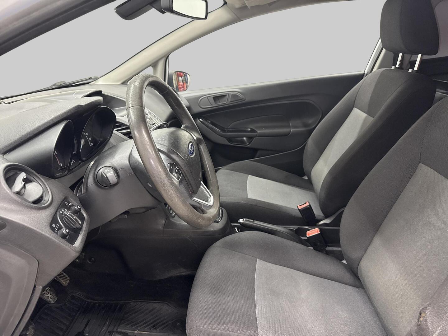 FORD Fiesta Van 2016