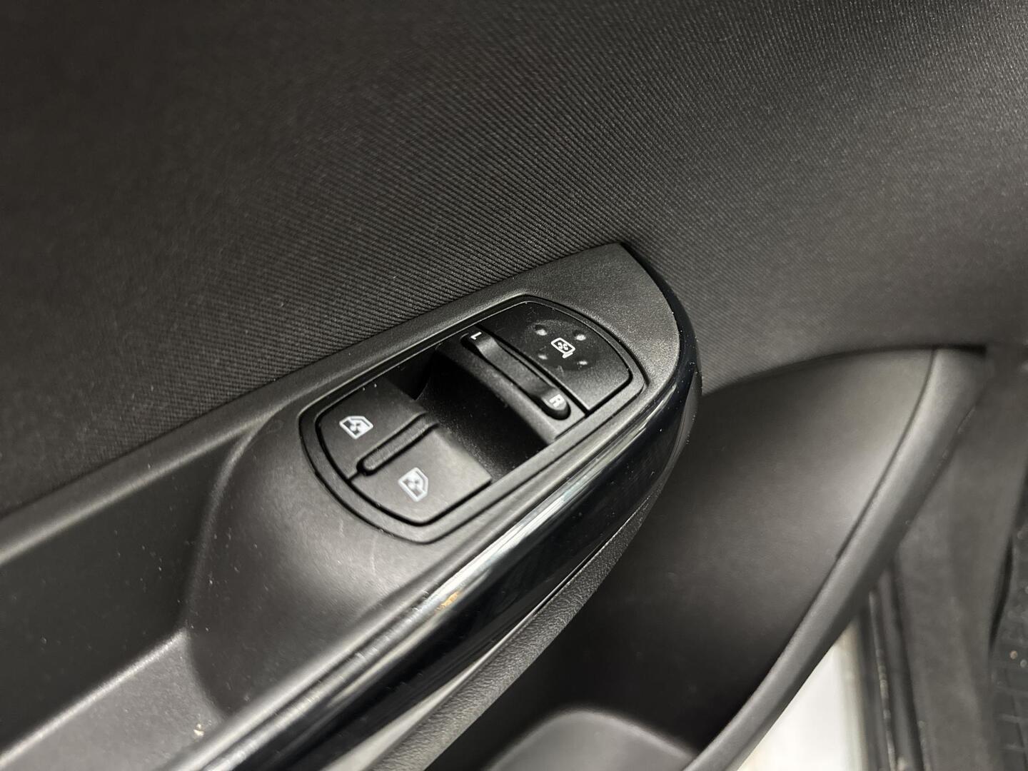 OPEL Corsa 2016