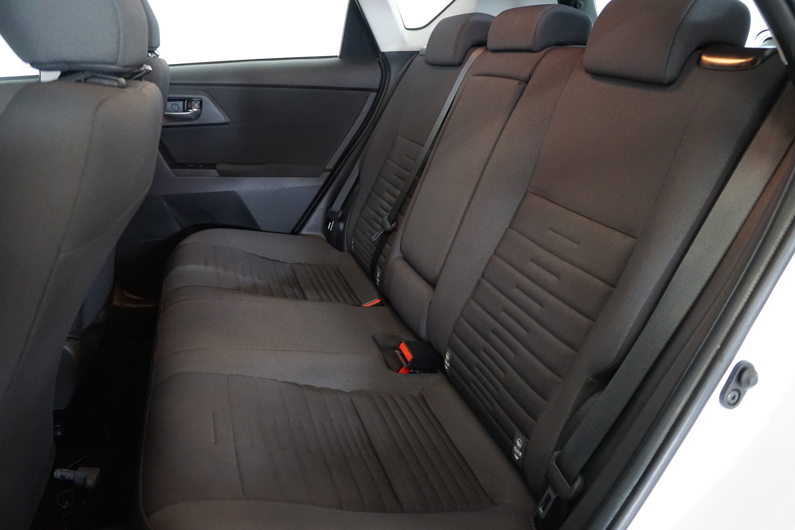 TOYOTA Auris 2016
